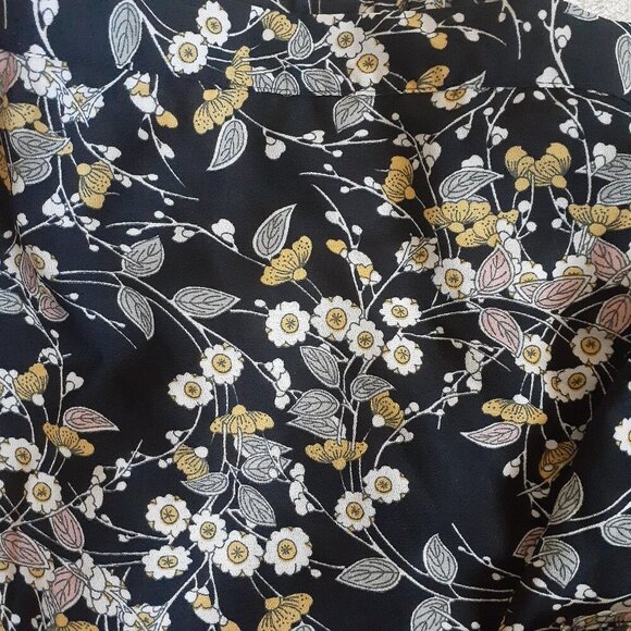Floral Black Midi Skirt - Picture 9 of 11